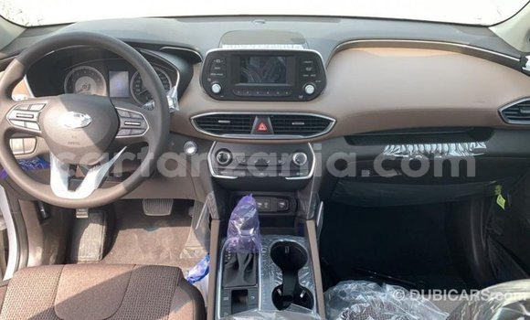 Buy Import Hyundai Santa Fe White Car in Import - Dubai in Arusha Buy Import Hyundai Santa Fe White Car in Import - Dubai in Arusha