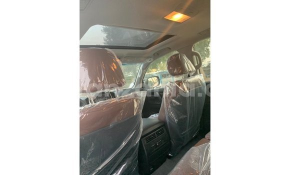 Nunua Imported Toyota Land Cruiser Nyeusi Gari ndani ya Import - Dubai nchini Arusha Nunua Imported Toyota Land Cruiser Nyeusi Gari ndani ya Import - Dubai nchini Arusha