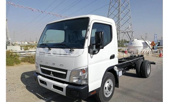 Nunua Imported Mitsubishi Carisma Nyeupe Gari ndani ya Import - Dubai nchini Arusha Nunua Imported Mitsubishi Carisma Nyeupe Gari ndani ya Import - Dubai nchini Arusha
