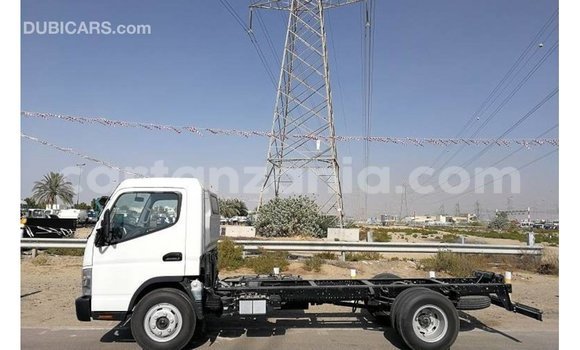 Nunua Imported Mitsubishi Carisma Nyeupe Gari ndani ya Import - Dubai nchini Arusha Nunua Imported Mitsubishi Carisma Nyeupe Gari ndani ya Import - Dubai nchini Arusha