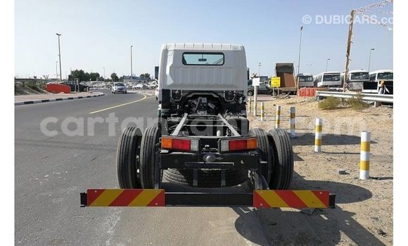 Nunua Imported Mitsubishi Carisma Nyeupe Gari ndani ya Import - Dubai nchini Arusha Nunua Imported Mitsubishi Carisma Nyeupe Gari ndani ya Import - Dubai nchini Arusha