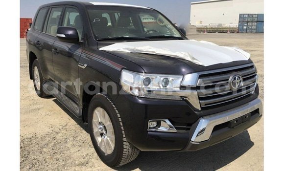 Nunua Imported Toyota Land Cruiser Nyeusi Gari ndani ya Import - Dubai nchini Arusha Nunua Imported Toyota Land Cruiser Nyeusi Gari ndani ya Import - Dubai nchini Arusha