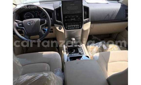 Nunua Imported Toyota Land Cruiser Nyeusi Gari ndani ya Import - Dubai nchini Arusha Nunua Imported Toyota Land Cruiser Nyeusi Gari ndani ya Import - Dubai nchini Arusha