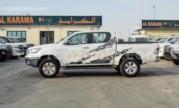 Buy Import Toyota Hilux White Car in Import - Dubai in Arusha Buy Import Toyota Hilux White Car in Import - Dubai in Arusha