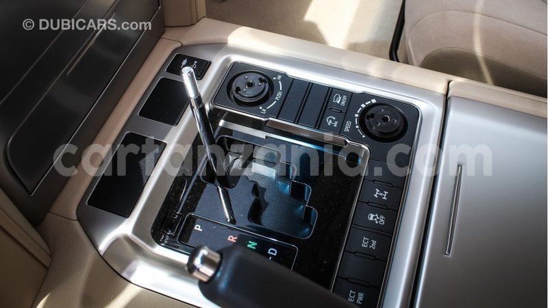 Big with watermark toyota land cruiser arusha import dubai 7943