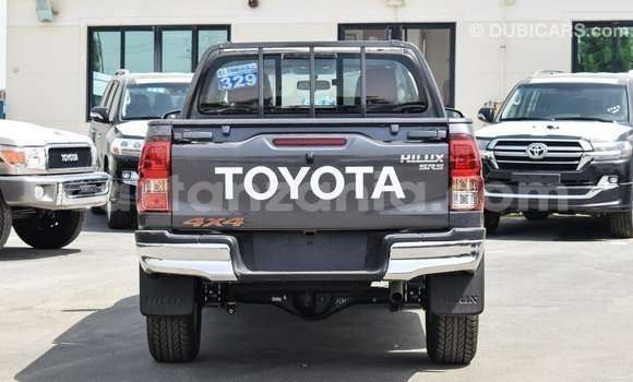 Buy Import Toyota Hilux Other Car in Import - Dubai in Arusha Buy Import Toyota Hilux Other Car in Import - Dubai in Arusha