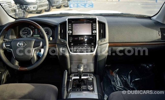 Buy Import Toyota Land Cruiser Black Car in Import - Dubai in Arusha Buy Import Toyota Land Cruiser Black Car in Import - Dubai in Arusha