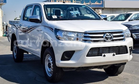 Buy Import Toyota Hilux White Car in Import - Dubai in Arusha Buy Import Toyota Hilux White Car in Import - Dubai in Arusha