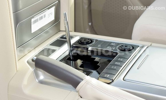 Buy Import Toyota Land Cruiser White Car in Import - Dubai in Arusha Buy Import Toyota Land Cruiser White Car in Import - Dubai in Arusha