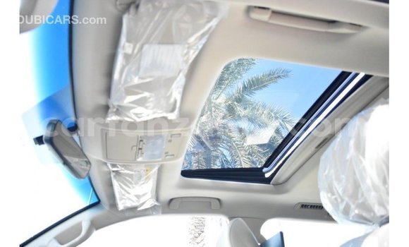Nunua Imported Toyota Land Cruiser Nyeupe Gari ndani ya Import - Dubai nchini Arusha Nunua Imported Toyota Land Cruiser Nyeupe Gari ndani ya Import - Dubai nchini Arusha