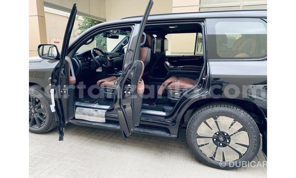 Nunua Imported Lexus LX Nyeusi Gari ndani ya Import - Dubai nchini Arusha Nunua Imported Lexus LX Nyeusi Gari ndani ya Import - Dubai nchini Arusha