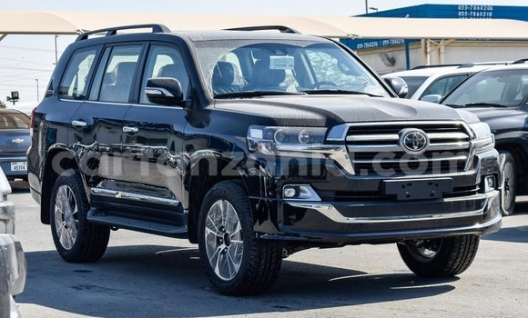 Buy Import Toyota Land Cruiser Black Car in Import - Dubai in Arusha Buy Import Toyota Land Cruiser Black Car in Import - Dubai in Arusha