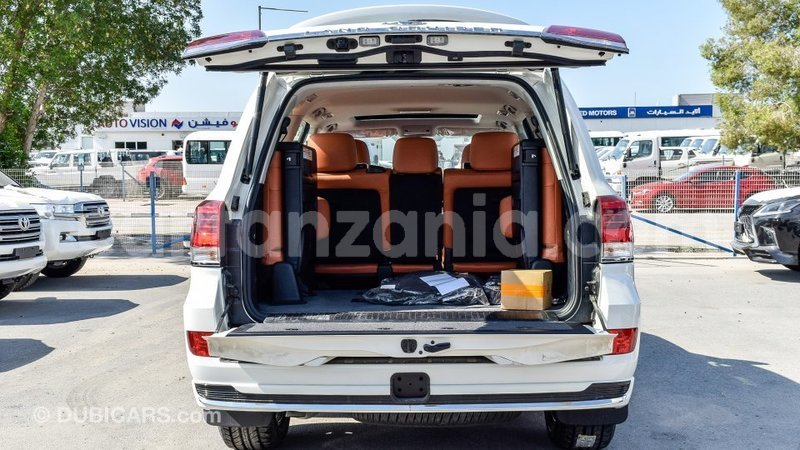 Big with watermark toyota land cruiser arusha import dubai 7977