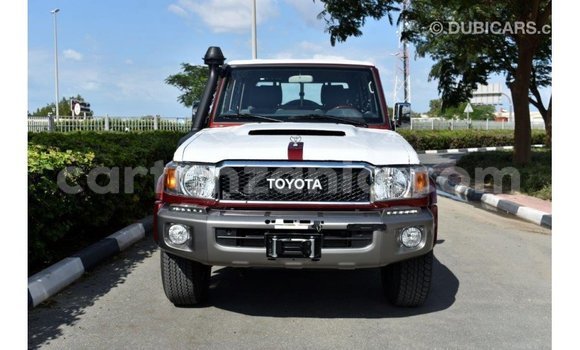 Buy Import Toyota Land Cruiser Red Car in Import - Dubai in Arusha Buy Import Toyota Land Cruiser Red Car in Import - Dubai in Arusha