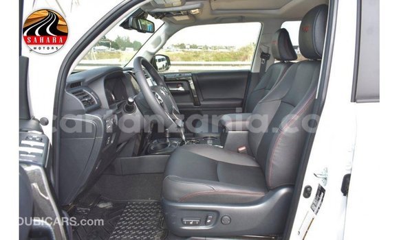 Buy Import Toyota 4Runner White Car in Import - Dubai in Arusha Buy Import Toyota 4Runner White Car in Import - Dubai in Arusha