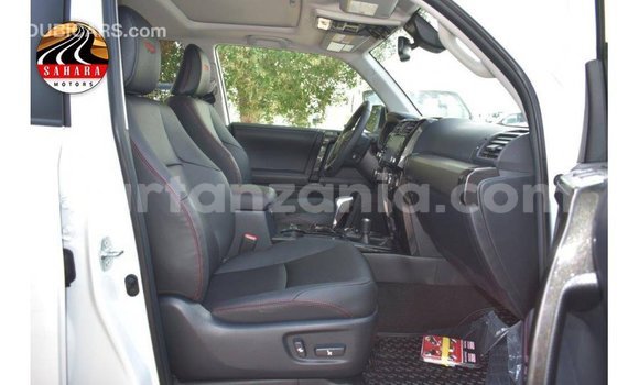 Buy Import Toyota 4Runner White Car in Import - Dubai in Arusha Buy Import Toyota 4Runner White Car in Import - Dubai in Arusha