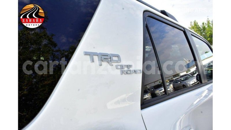 Big with watermark toyota 4runner arusha import dubai 7990