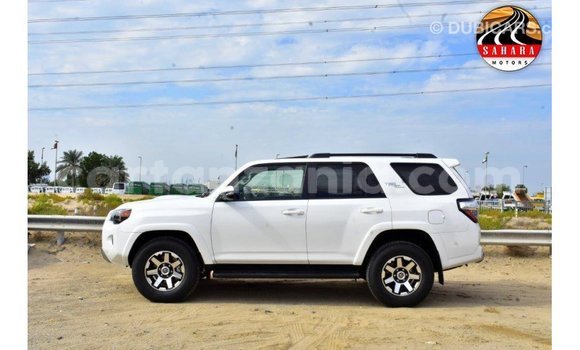 Buy Import Toyota 4Runner White Car in Import - Dubai in Arusha Buy Import Toyota 4Runner White Car in Import - Dubai in Arusha