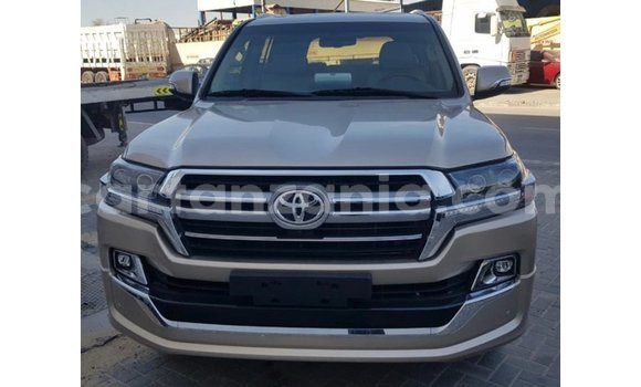 Buy Import Toyota Land Cruiser Other Car in Import - Dubai in Arusha Buy Import Toyota Land Cruiser Other Car in Import - Dubai in Arusha