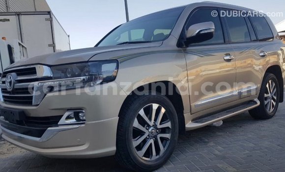Buy Import Toyota Land Cruiser Other Car in Import - Dubai in Arusha Buy Import Toyota Land Cruiser Other Car in Import - Dubai in Arusha
