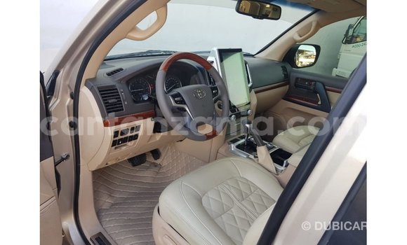 Buy Import Toyota Land Cruiser Other Car in Import - Dubai in Arusha Buy Import Toyota Land Cruiser Other Car in Import - Dubai in Arusha