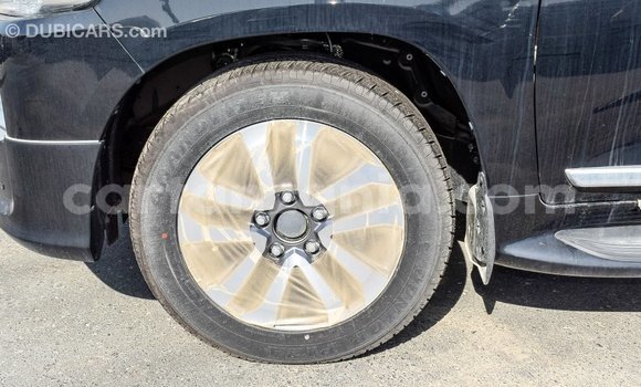 Nunua Imported Toyota Land Cruiser Nyeusi Gari ndani ya Import - Dubai nchini Arusha Nunua Imported Toyota Land Cruiser Nyeusi Gari ndani ya Import - Dubai nchini Arusha