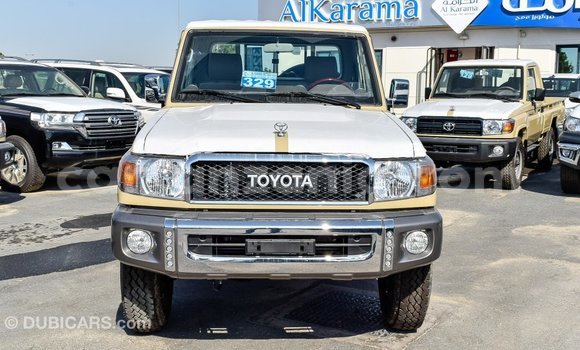 Buy Import Toyota Land Cruiser Beige Car in Import - Dubai in Arusha Buy Import Toyota Land Cruiser Beige Car in Import - Dubai in Arusha