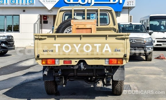 Buy Import Toyota Land Cruiser Beige Car in Import - Dubai in Arusha Buy Import Toyota Land Cruiser Beige Car in Import - Dubai in Arusha