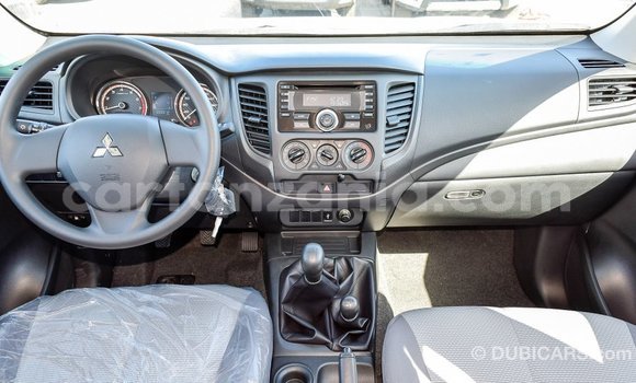 Buy Import Mitsubishi L200 White Car in Import - Dubai in Arusha Buy Import Mitsubishi L200 White Car in Import - Dubai in Arusha