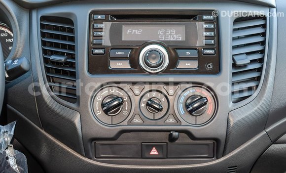 Buy Import Mitsubishi L200 White Car in Import - Dubai in Arusha Buy Import Mitsubishi L200 White Car in Import - Dubai in Arusha