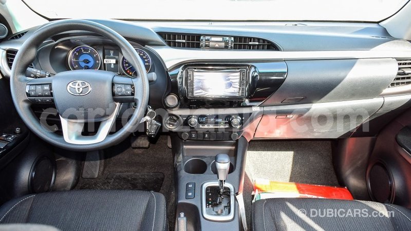 Big with watermark toyota hilux arusha import dubai 8007