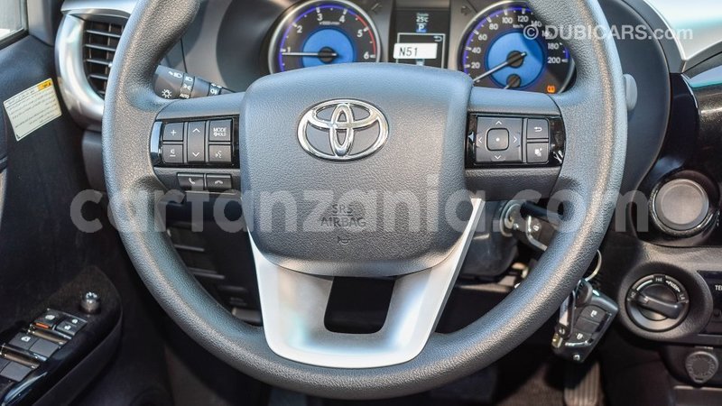 Big with watermark toyota hilux arusha import dubai 8007