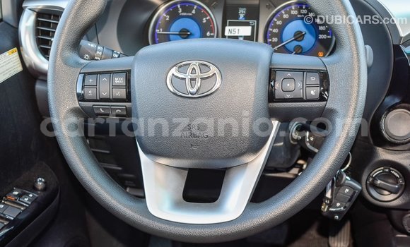 Buy Import Toyota Hilux Other Car in Import - Dubai in Arusha Buy Import Toyota Hilux Other Car in Import - Dubai in Arusha