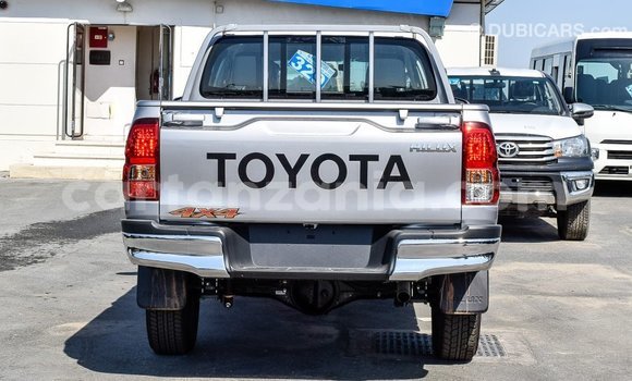 Buy Import Toyota Hilux Other Car in Import - Dubai in Arusha Buy Import Toyota Hilux Other Car in Import - Dubai in Arusha