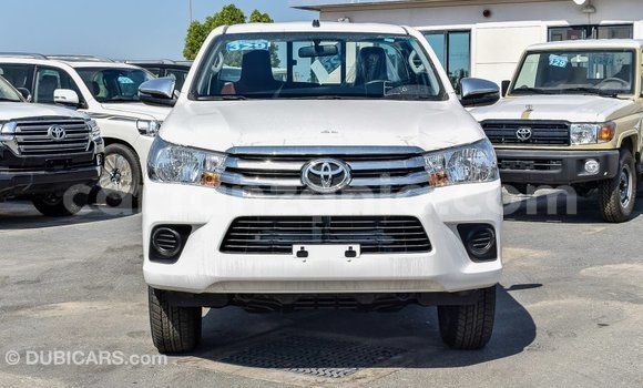 Buy Import Toyota Hilux White Car in Import - Dubai in Arusha Buy Import Toyota Hilux White Car in Import - Dubai in Arusha
