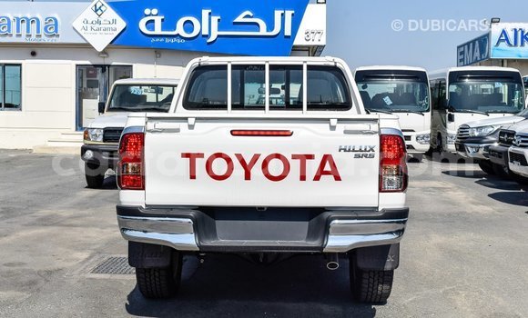 Buy Import Toyota Hilux White Car in Import - Dubai in Arusha Buy Import Toyota Hilux White Car in Import - Dubai in Arusha
