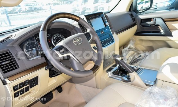 Buy Import Toyota Land Cruiser Black Car in Import - Dubai in Arusha Buy Import Toyota Land Cruiser Black Car in Import - Dubai in Arusha