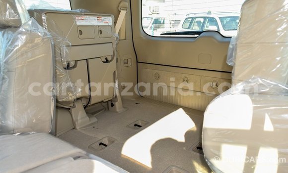 Buy Import Toyota Land Cruiser Black Car in Import - Dubai in Arusha Buy Import Toyota Land Cruiser Black Car in Import - Dubai in Arusha