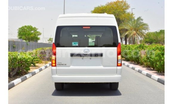 Buy Import Toyota Hiace White Car in Import - Dubai in Arusha Buy Import Toyota Hiace White Car in Import - Dubai in Arusha
