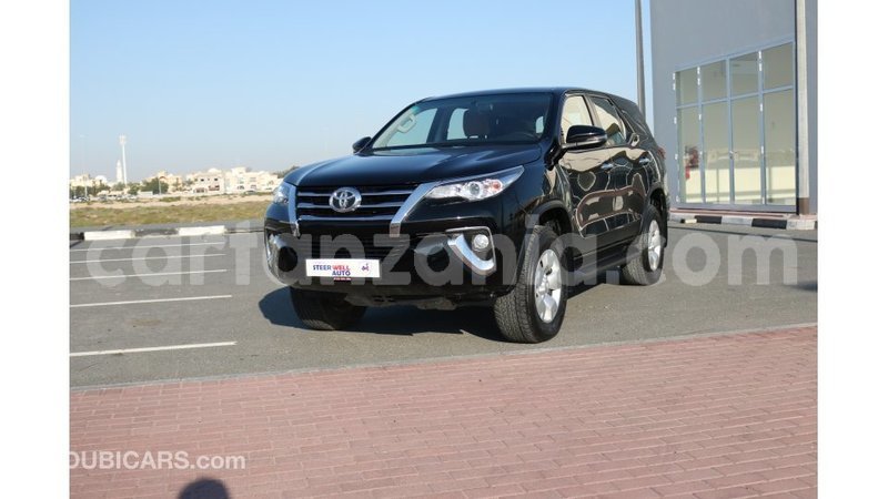 Big with watermark toyota fortuner arusha import dubai 8027