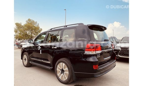 Buy Import Toyota Land Cruiser Black Car in Import - Dubai in Arusha Buy Import Toyota Land Cruiser Black Car in Import - Dubai in Arusha