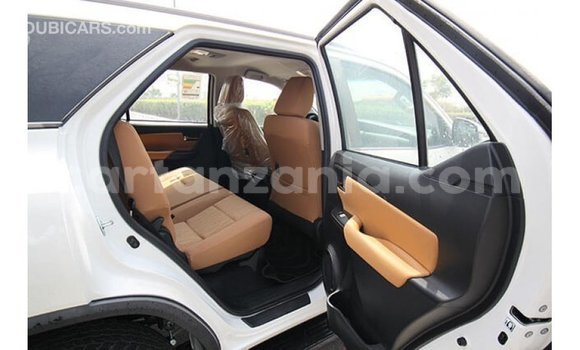 Buy Import Toyota Fortuner White Car in Import - Dubai in Arusha Buy Import Toyota Fortuner White Car in Import - Dubai in Arusha