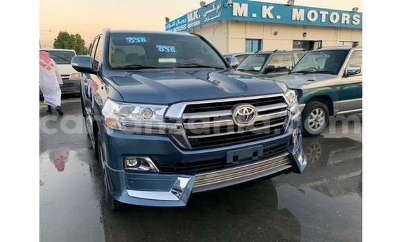 Buy Import Toyota Land Cruiser Blue Car in Import - Dubai in Arusha Buy Import Toyota Land Cruiser Blue Car in Import - Dubai in Arusha