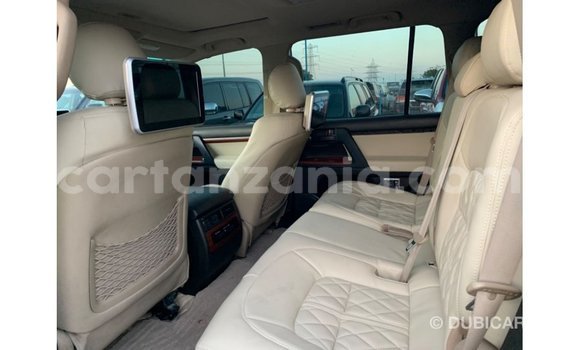 Buy Import Toyota Land Cruiser Blue Car in Import - Dubai in Arusha Buy Import Toyota Land Cruiser Blue Car in Import - Dubai in Arusha