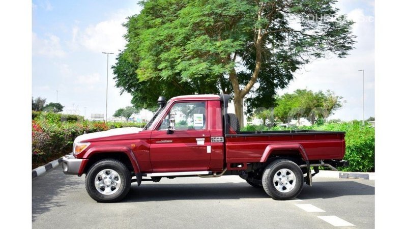 Big with watermark toyota land cruiser arusha import dubai 8045