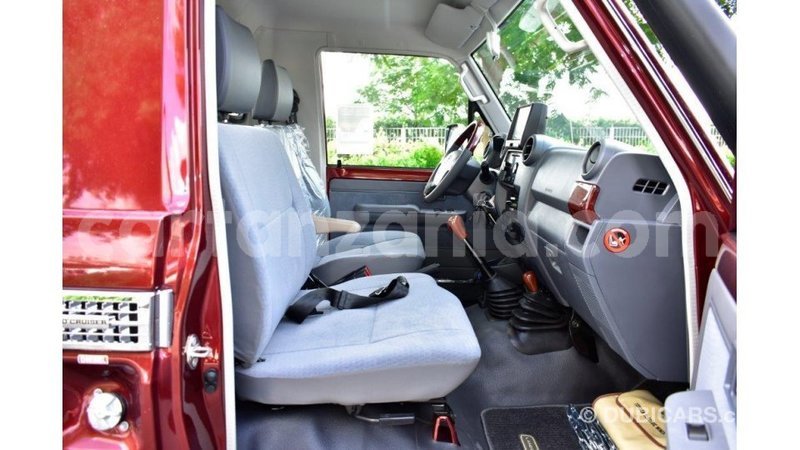 Big with watermark toyota land cruiser arusha import dubai 8045