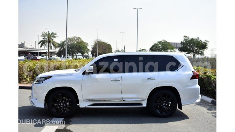 Big with watermark lexus lx arusha import dubai 8046