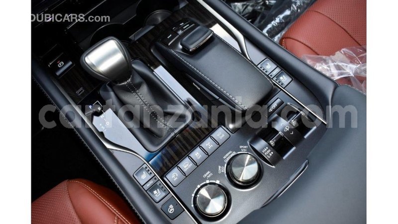 Big with watermark lexus lx arusha import dubai 8046