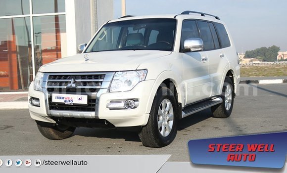 Nunua Imported Mitsubishi Pajero Nyeupe Gari ndani ya Import - Dubai nchini Arusha Nunua Imported Mitsubishi Pajero Nyeupe Gari ndani ya Import - Dubai nchini Arusha