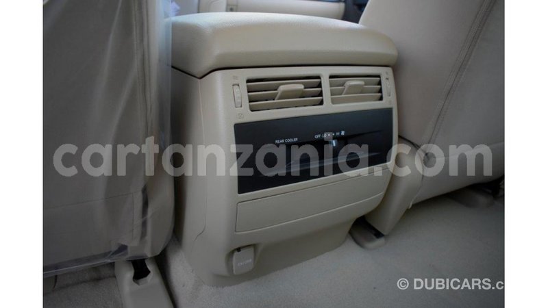 Big with watermark toyota land cruiser arusha import dubai 8060